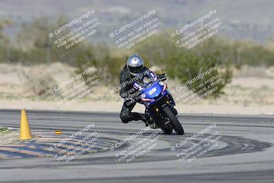 media/Jan-15-2026-Racers Edge (Thu) [[dfebeb70ab]]/3-B Group/Session 4 (Turn 5)/